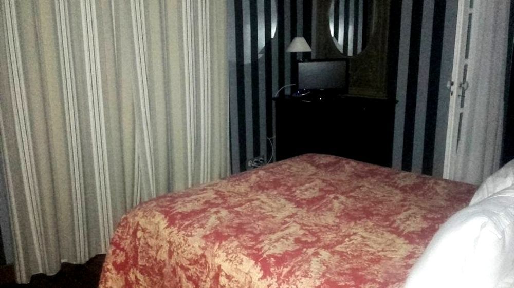 Hotel La Villa Saint-Pierre-dʼIrube 外观 照片