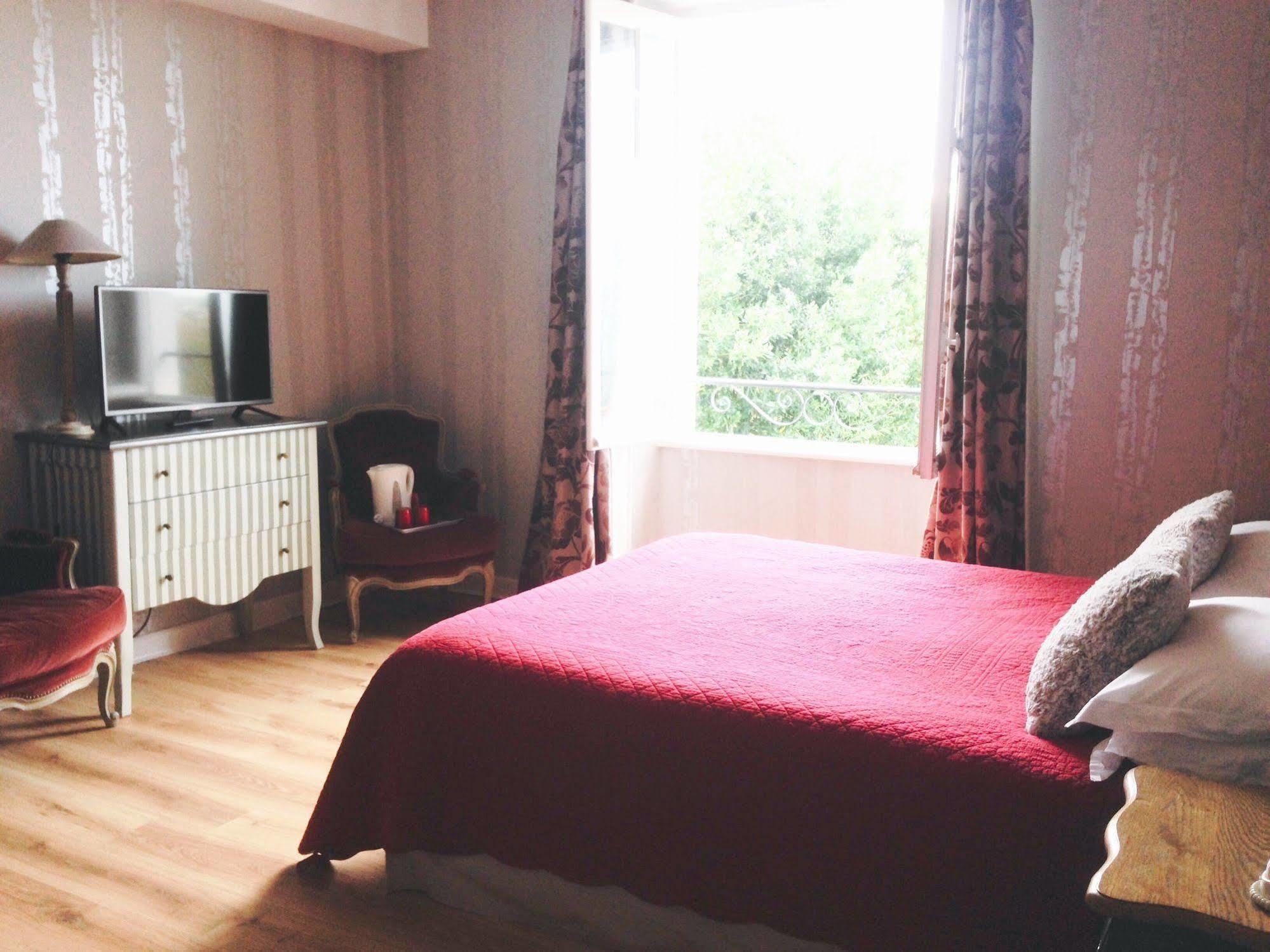 Hotel La Villa Saint-Pierre-dʼIrube 外观 照片