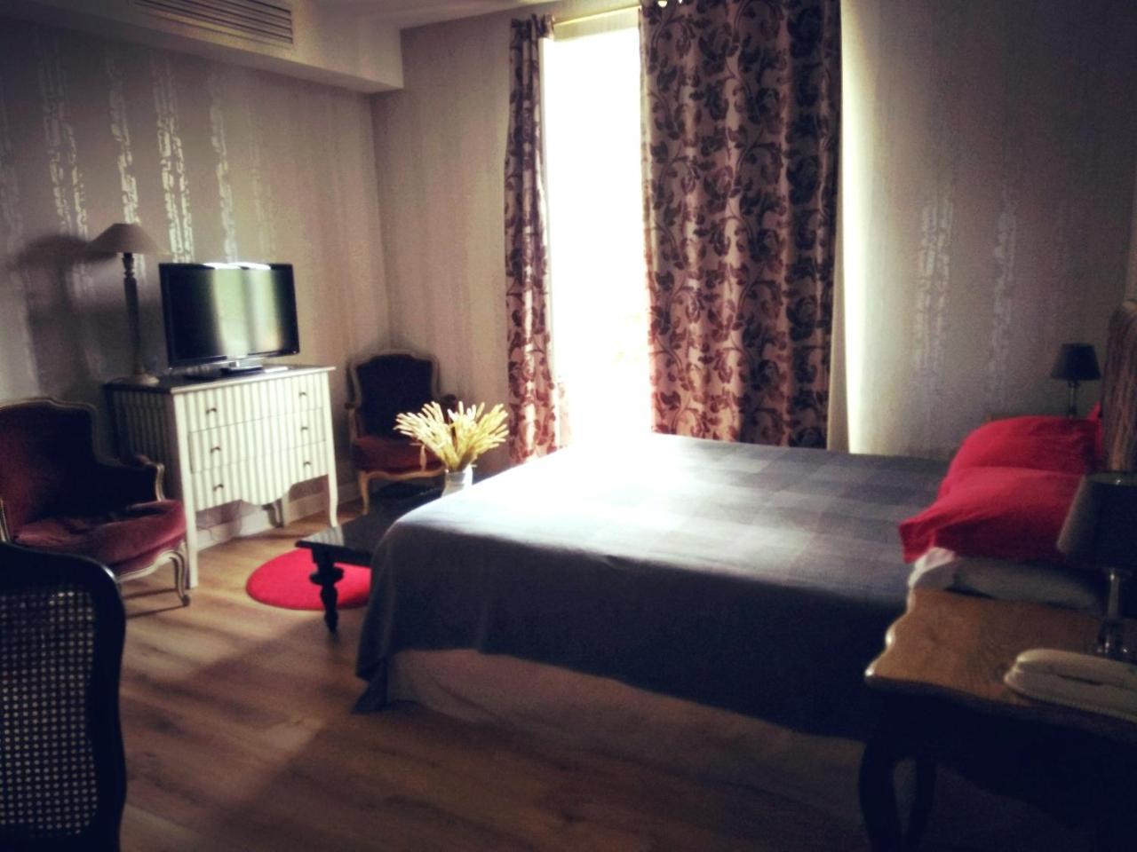 Hotel La Villa Saint-Pierre-dʼIrube 外观 照片